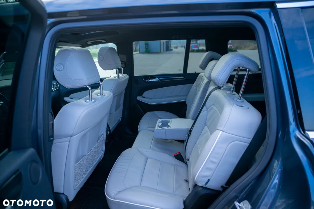 Mercedes-Benz GL 350 BlueTec 4-Matic - 18