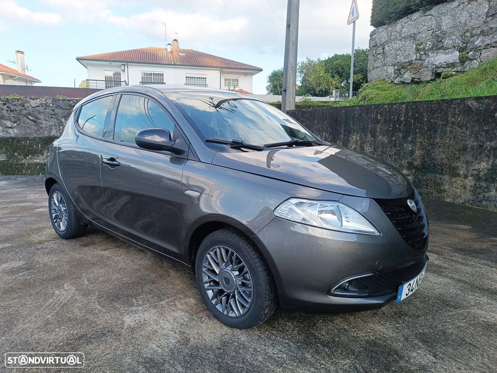 Lancia Ypsilon 1.2 S&S Urban - 3