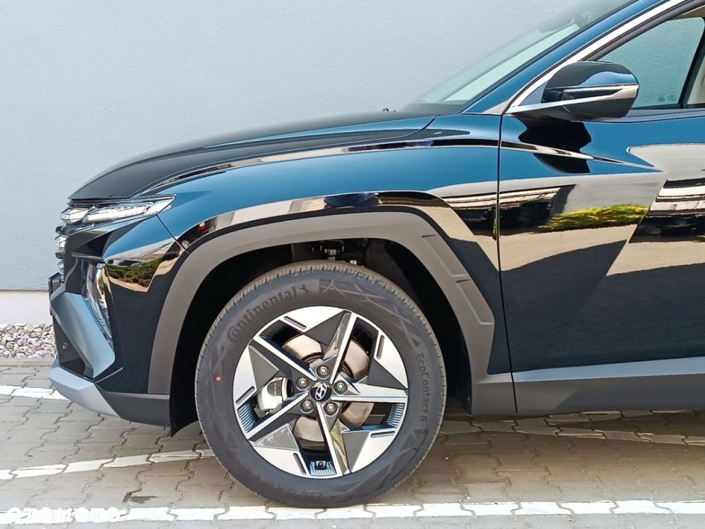 Hyundai Tucson - 8