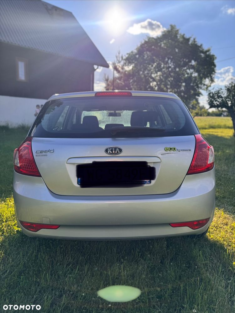 Kia Ceed 1.4 Comfort - 6