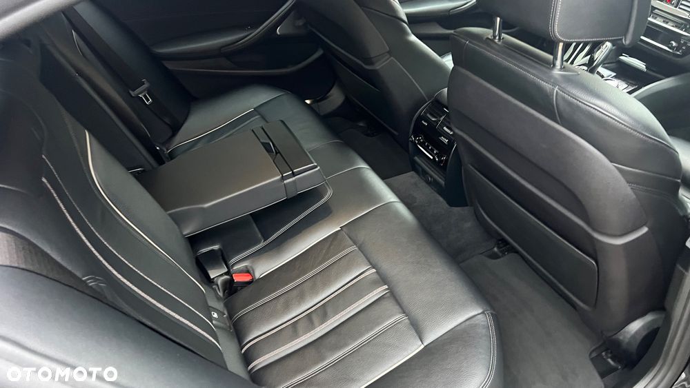 BMW Seria 5 - 27