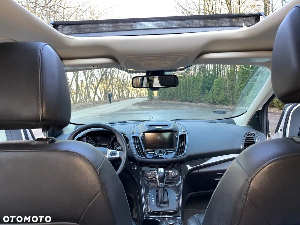 Ford Escape 2.0 EcoBoost AWD Titanium - 3