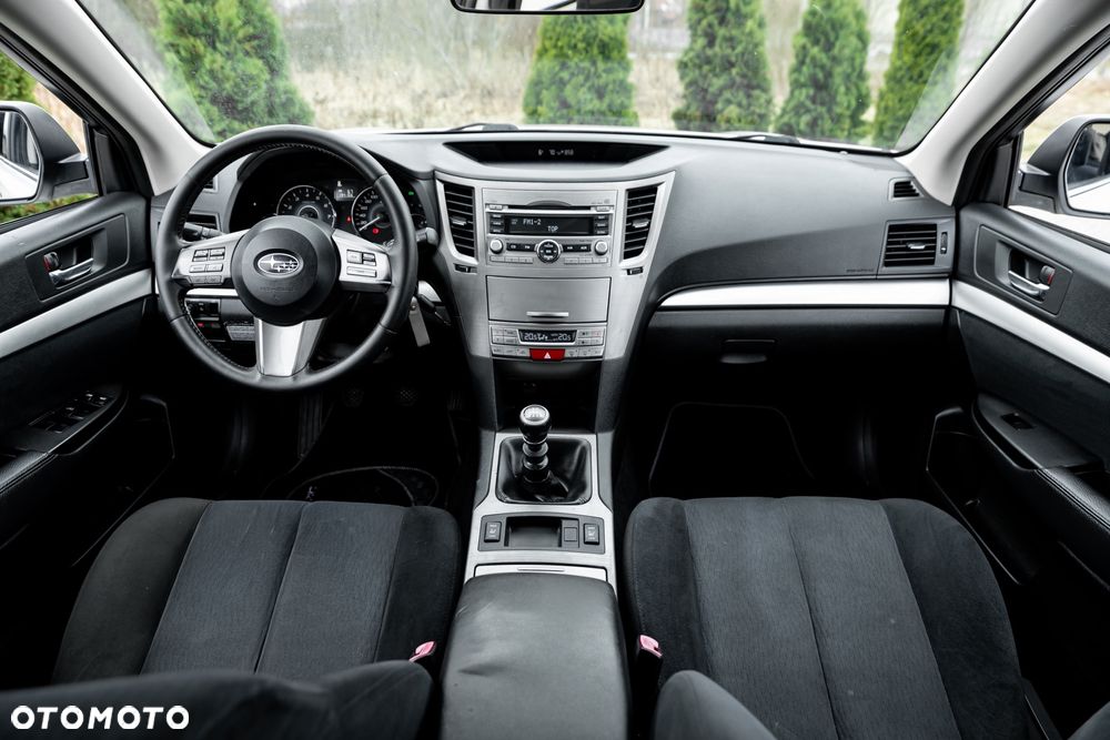 Subaru Outback 2.5i Comfort - 27