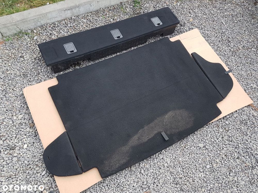 HYUNDAI I30CW KOMB 07- DYWAN PODŁOGA BAGAŻNIKA TYŁ - 3