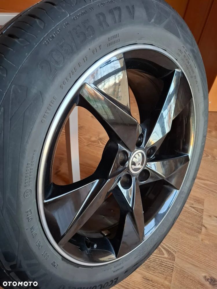 Skoda Kamiq 1.5 TSI Monte Carlo - 14