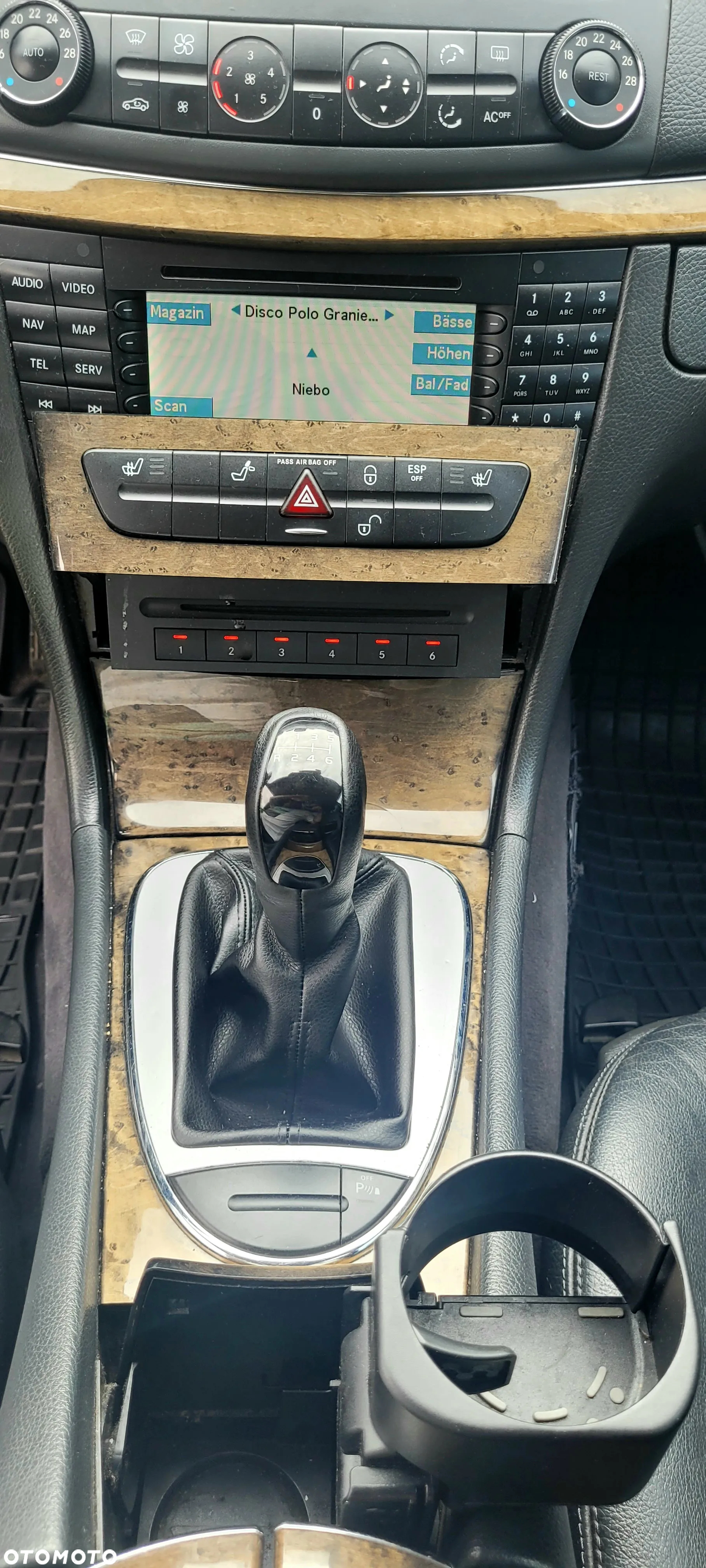 Mercedes-Benz Klasa E 220 CDI Avantgarde - 21