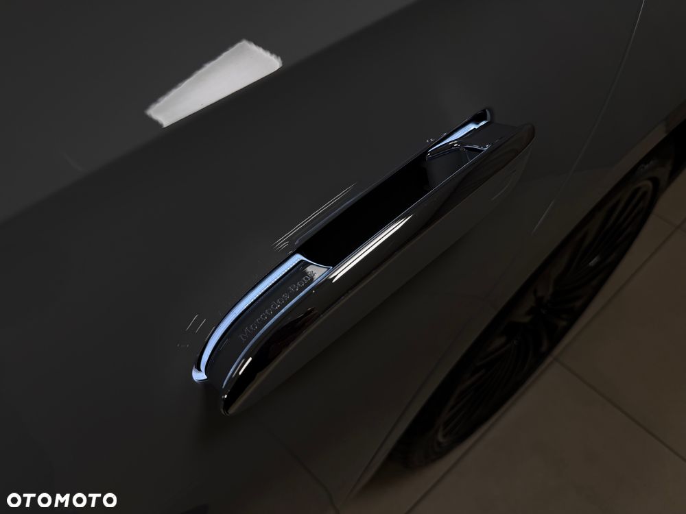 Mercedes-Benz Klasa E 220 d mHEV 4-Matic AMG 9G-Tronic - 39