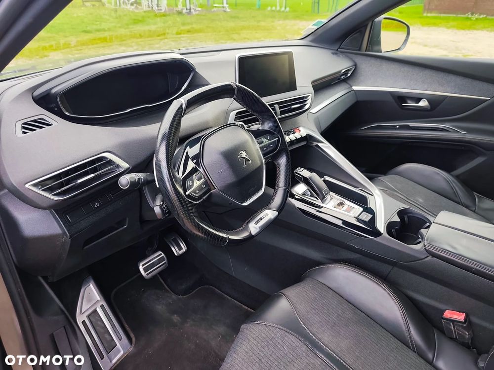 Peugeot 5008 BlueHDi 130 EAT8 Roadtrip - 15