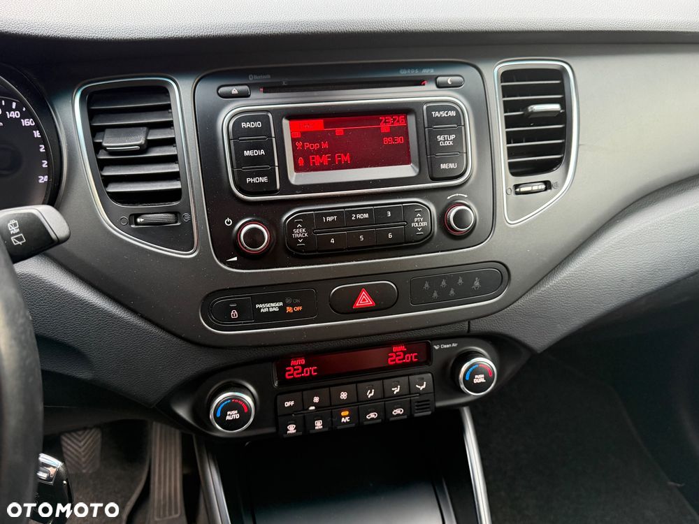 Kia Carens 1.7 CRDi S 7os - 21