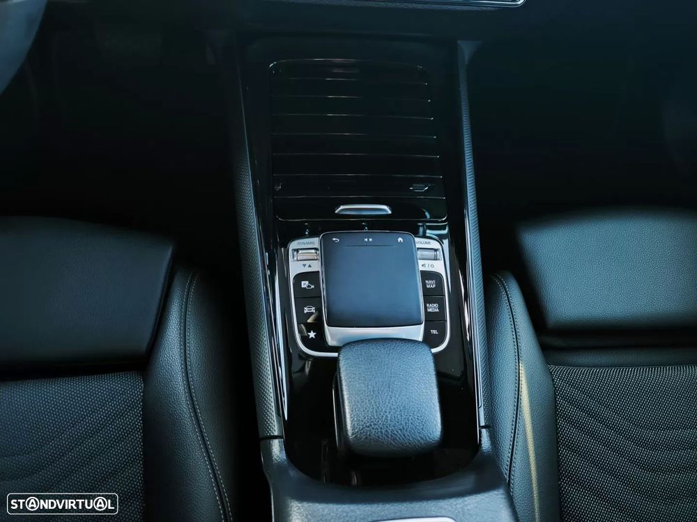 Mercedes-Benz GLB 180 d Style - 22