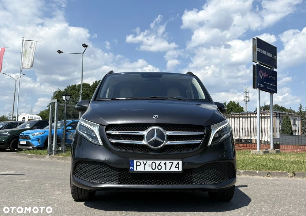 Mercedes-Benz Klasa V 300 d 4-Matic Avantgarde 9G-Tronic (d³ugi) - 2