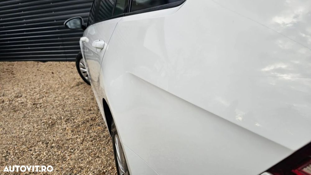 Volkswagen Golf 1.6 TDI - 13