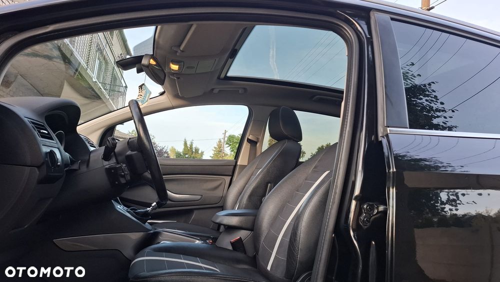 Ford Kuga 2.0 TDCi Titanium - 9