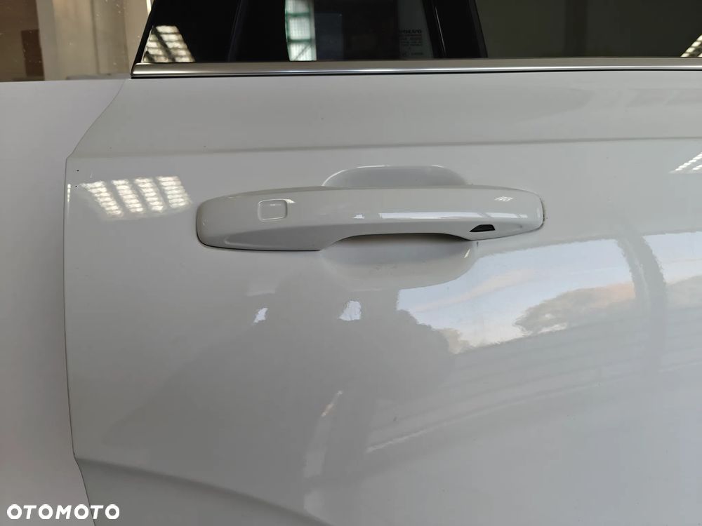 VOLVO XC90 II drzwi prawe tył - 2