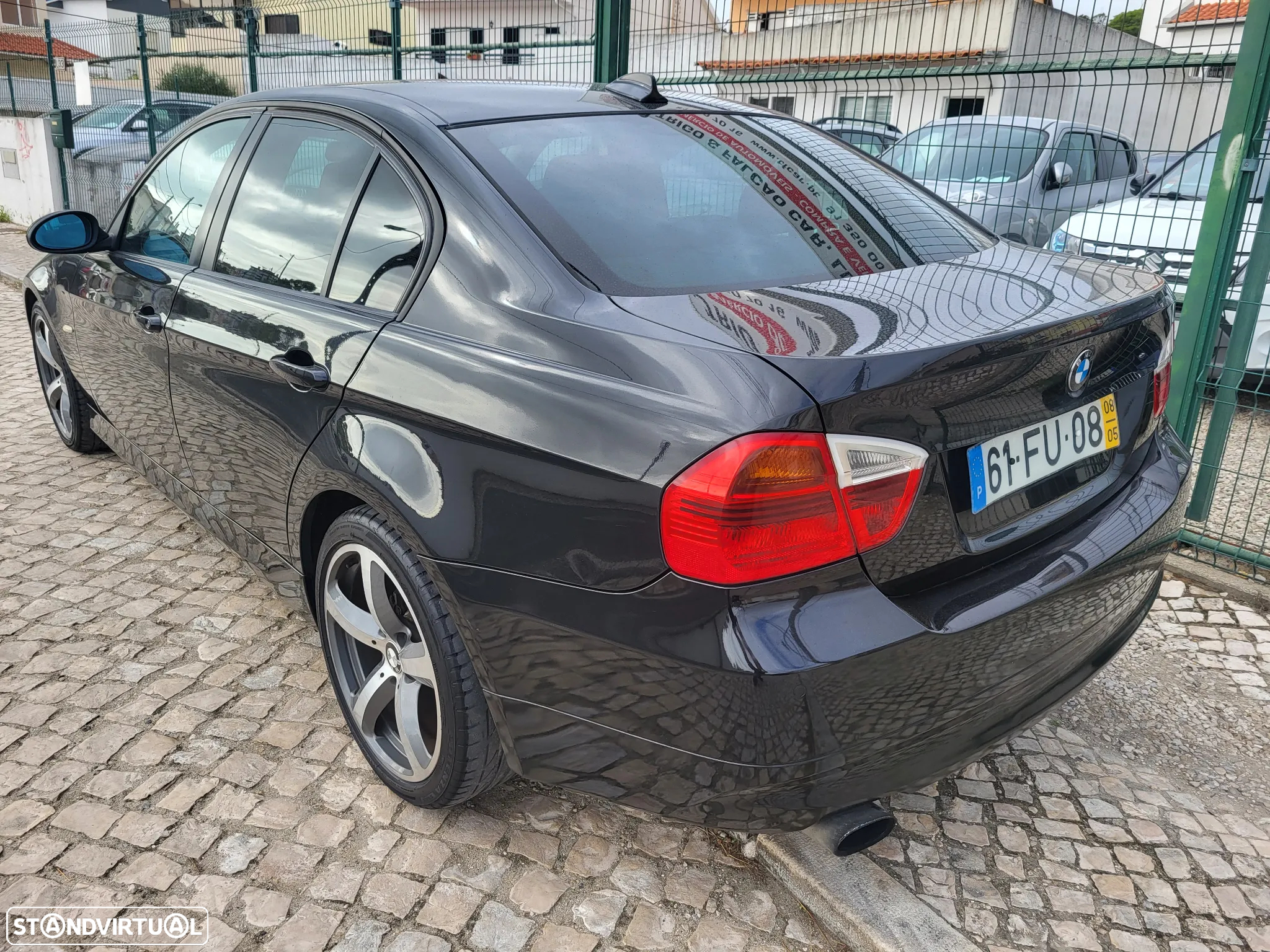 BMW 318 i Auto - 2
