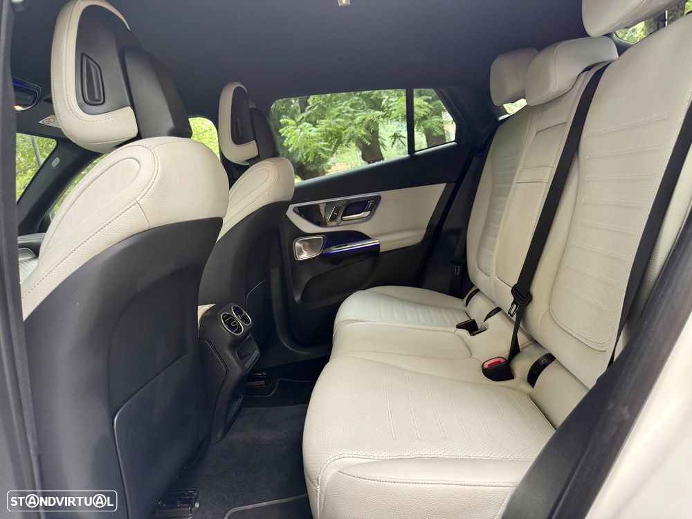 Mercedes-Benz GLC 300 de Coupe 4Matic - 17