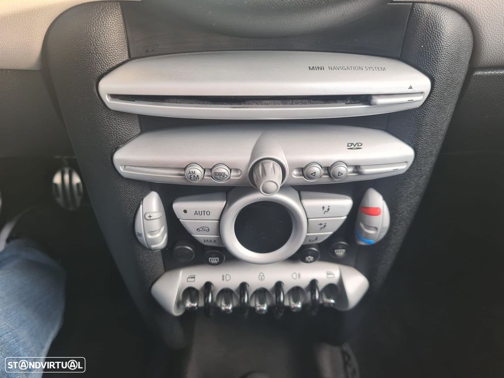 MINI 3 Portas Cooper D 50 Camden - 9