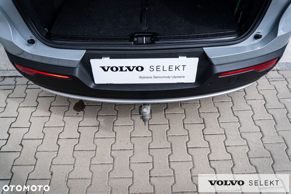 Volvo XC 40 - 25