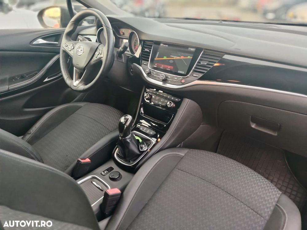 Opel Astra 1.4 Turbo Business - 10