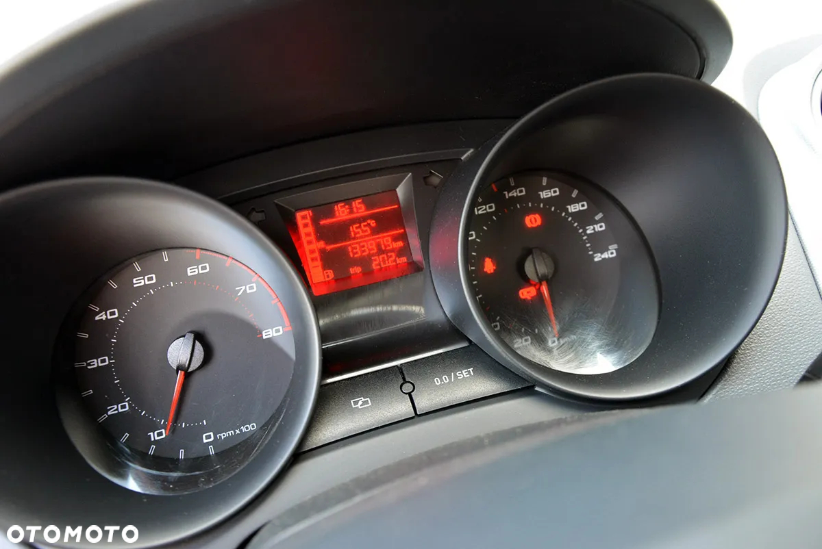 Seat Ibiza 1.2 12V Style - 8