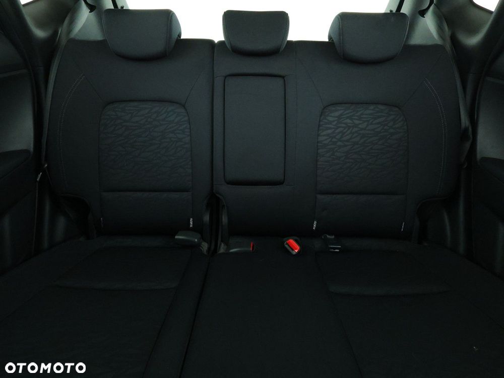 Hyundai ix20 - 26