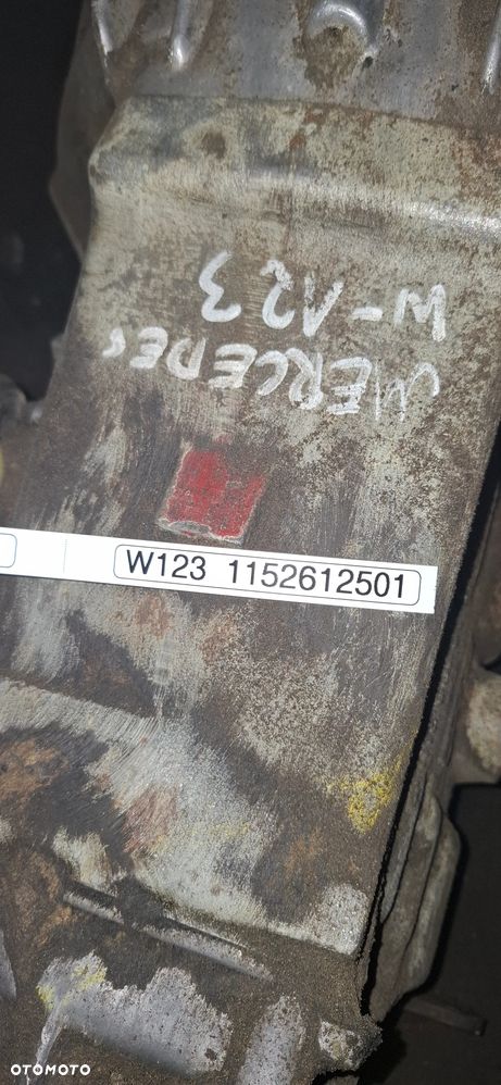 SKRZYNIA BIEGÓW MERCEDES 123 2.0 D 1152612501 - 4