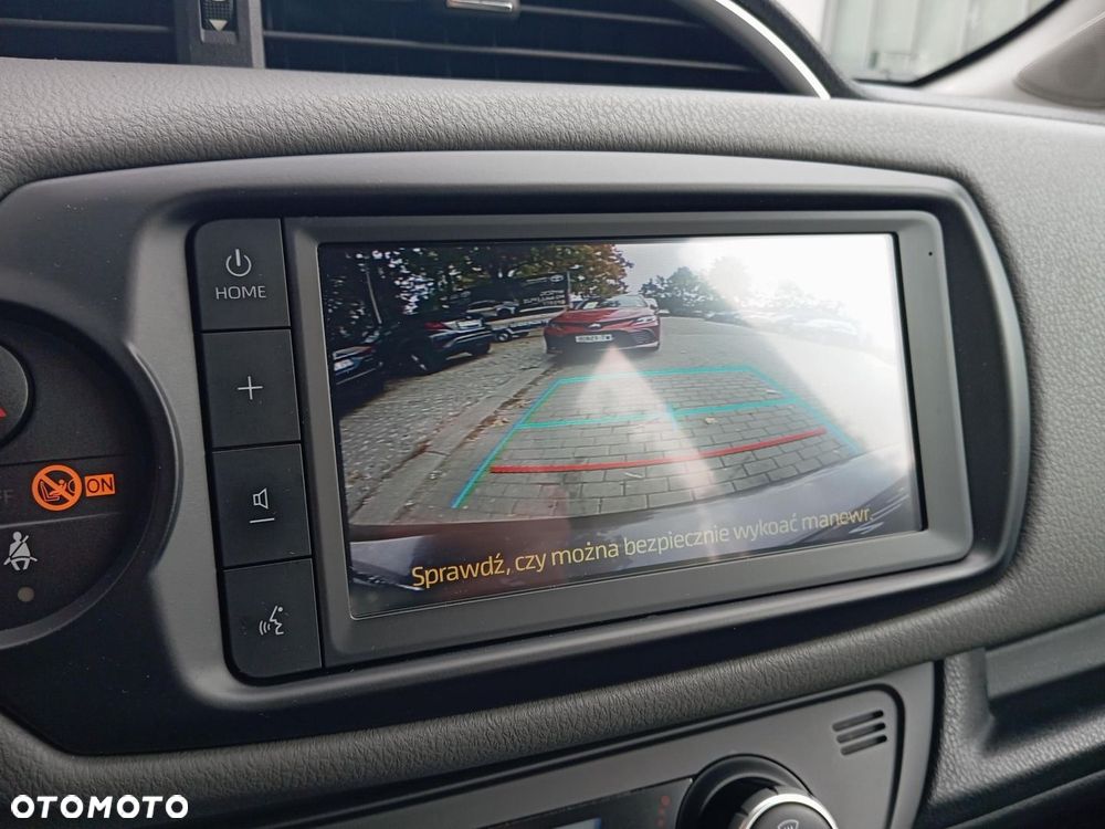 Toyota Yaris - 19