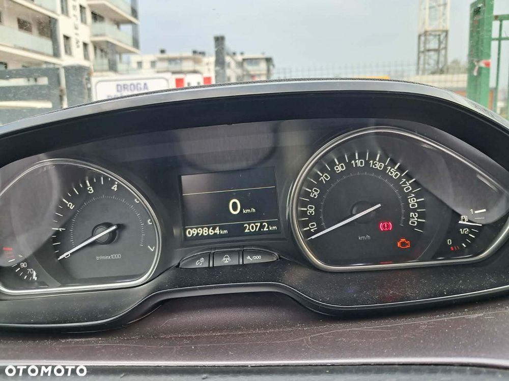 Peugeot 2008 82 VTI Active - 5