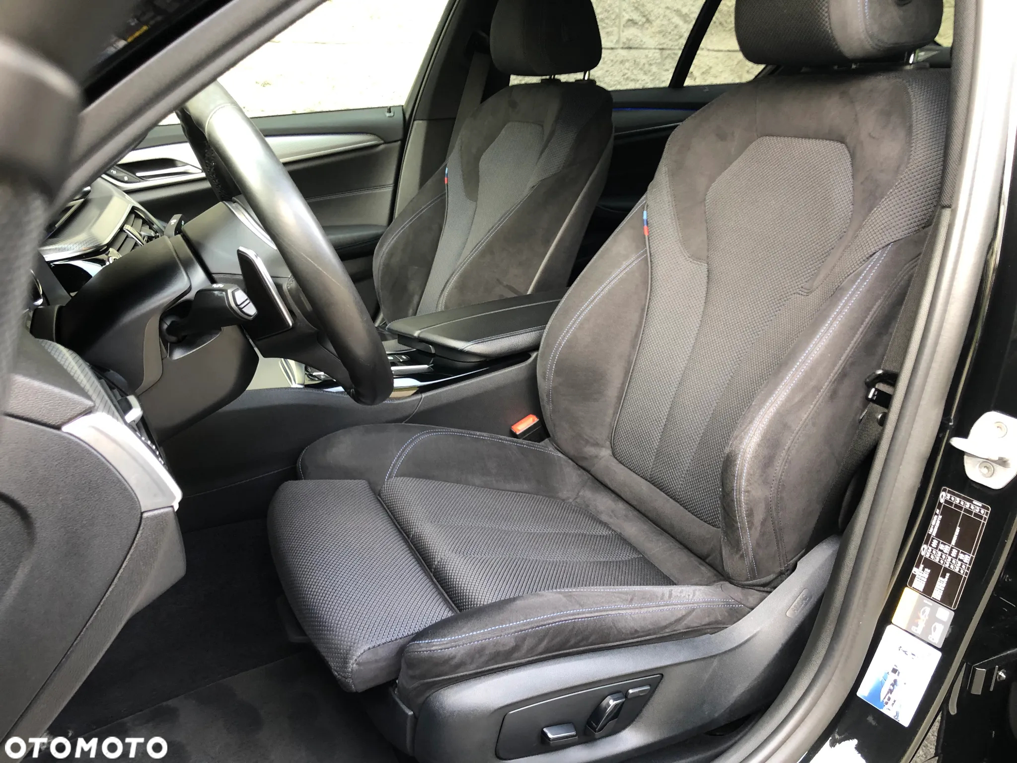 BMW Seria 5 530e iPerformance - 21