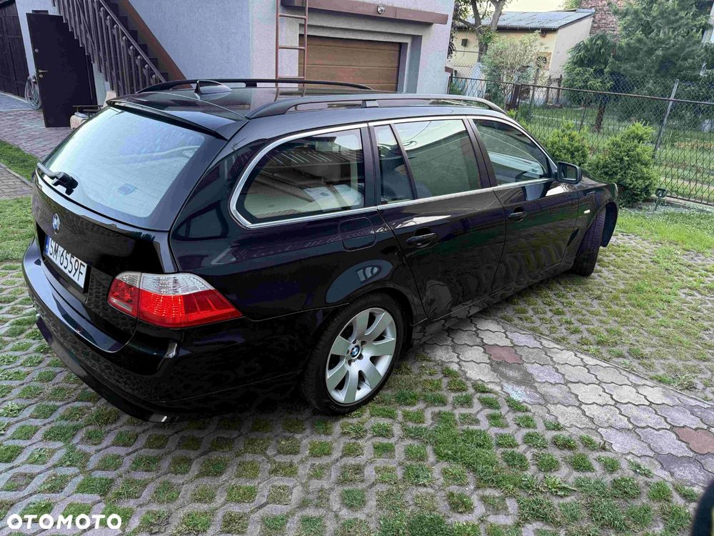 BMW Seria 5 530i - 5