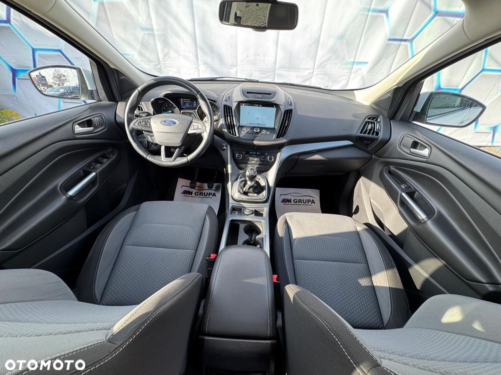 Ford Kuga 1.5 EcoBoost 2x4 Business Edition - 25
