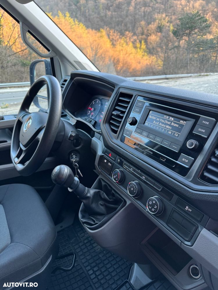 Volkswagen Crafter - 12