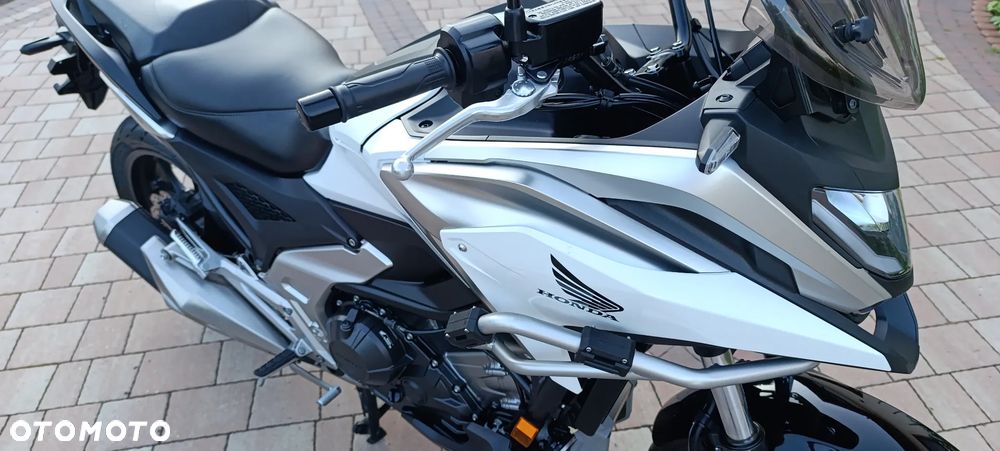 Honda NC - 19