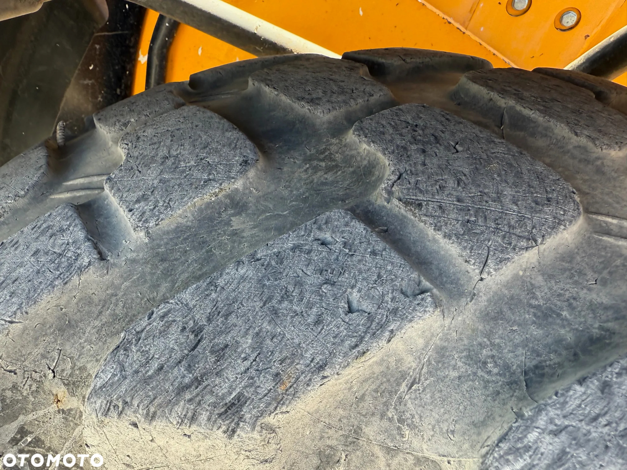 JCB 541-70 / 2009 / Łyżka Szczęka z Chwytakiem / Widły - 17