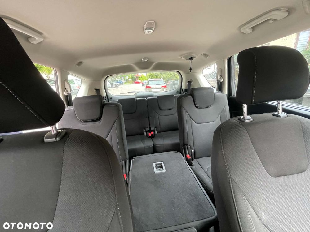 Ford S-Max 2.0 TDCi Titanium PowerShift - 12