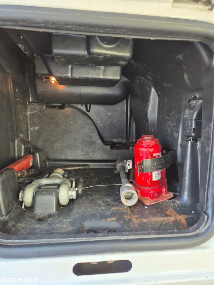 MAN 500 KM, MEGA - 18