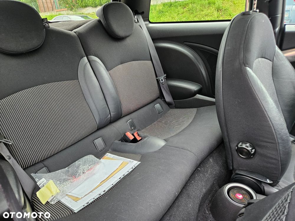 MINI Cooper S Standard - 8