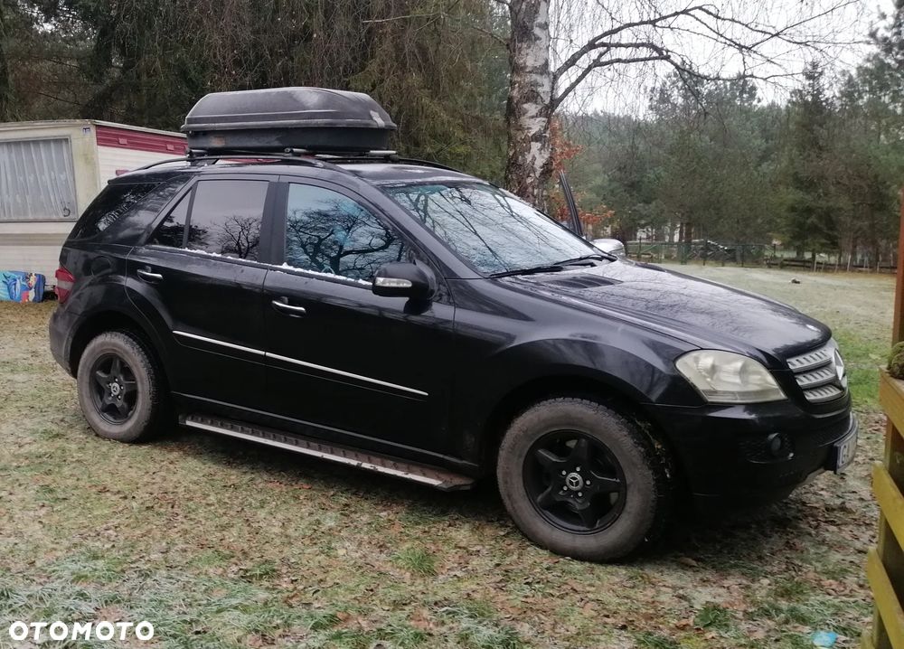 Mercedes-Benz ML - 10