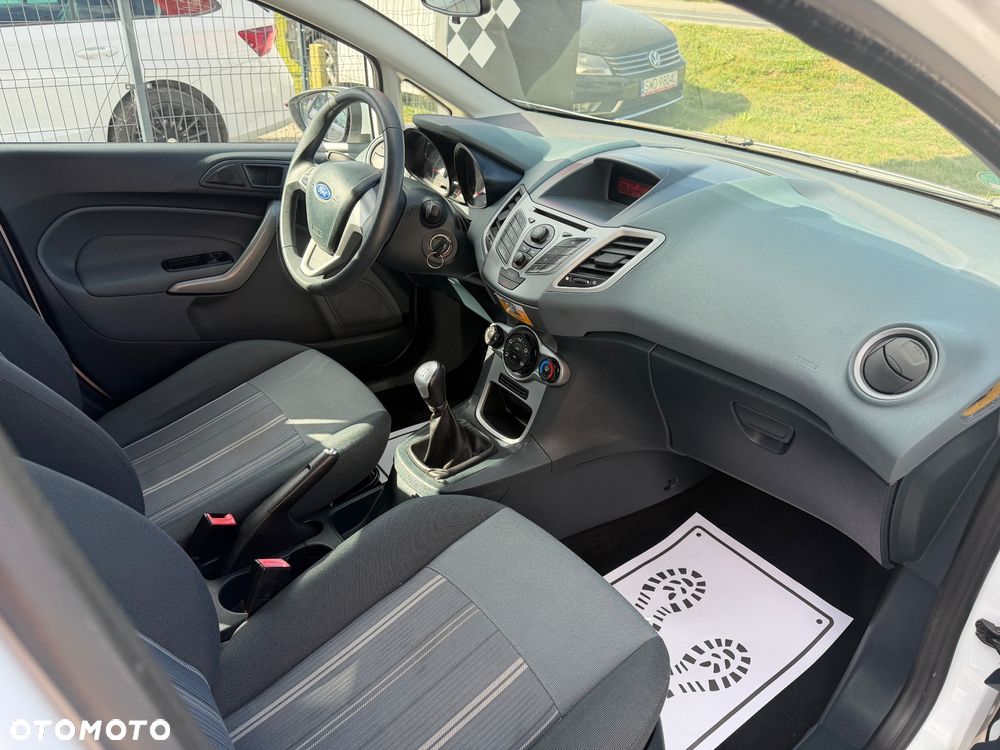 Ford Fiesta 1.25 Viva - 21