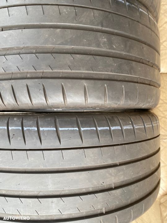 vand 4 anvelope 235/35/20 michelin de vară la 6,5mm - 3