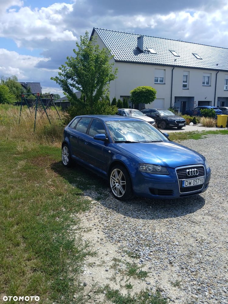 Audi A3 Sportback 2.0 TDI Ambition - 4