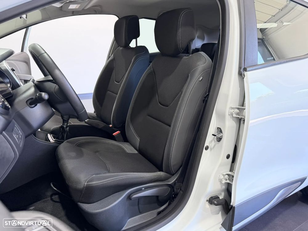 Renault Clio dCi 90 Limited - 32