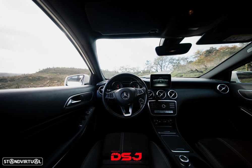 Mercedes-Benz A 180 d 7G-DCT Urban - 11