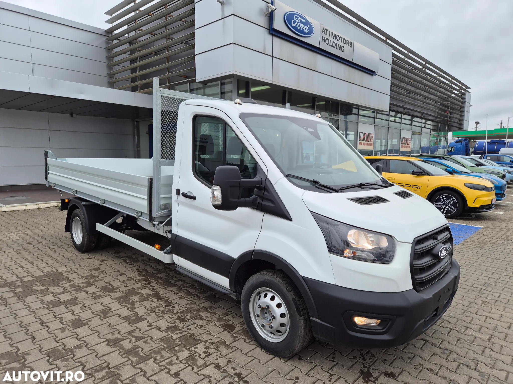 Ford Ford Transit ICA 3 Single Chassis Cab 350L (L3H1) Trend 2.0L EcoBlue 130 CP M6 RWD - 2