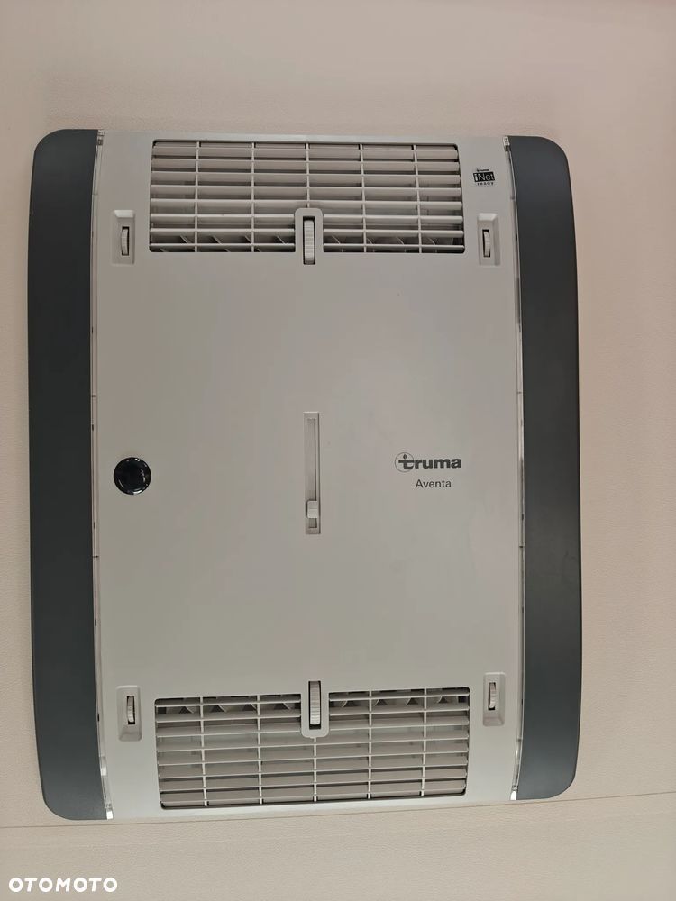 Dethleffs Nomad 650 RQT - 31