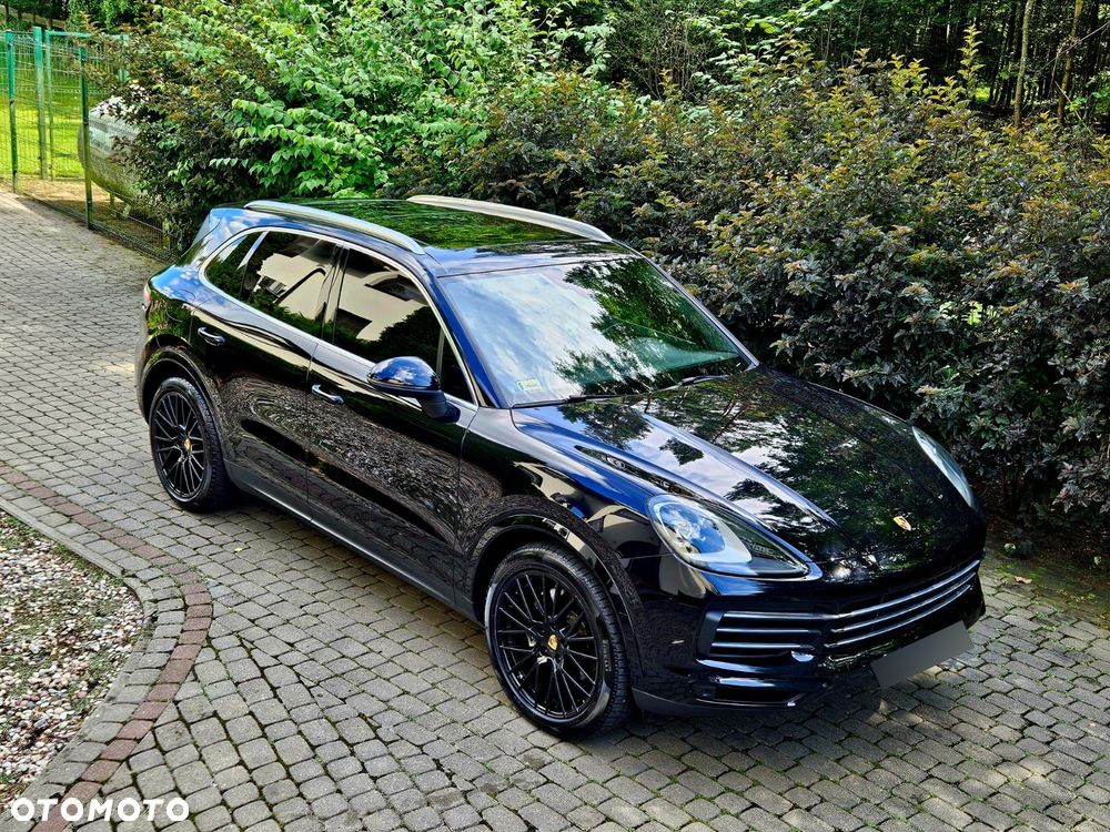 Porsche Cayenne Standard - 2
