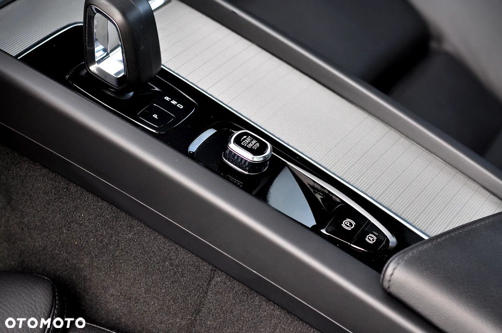 Volvo XC 60 B4 D Geartronic Inscription - 16