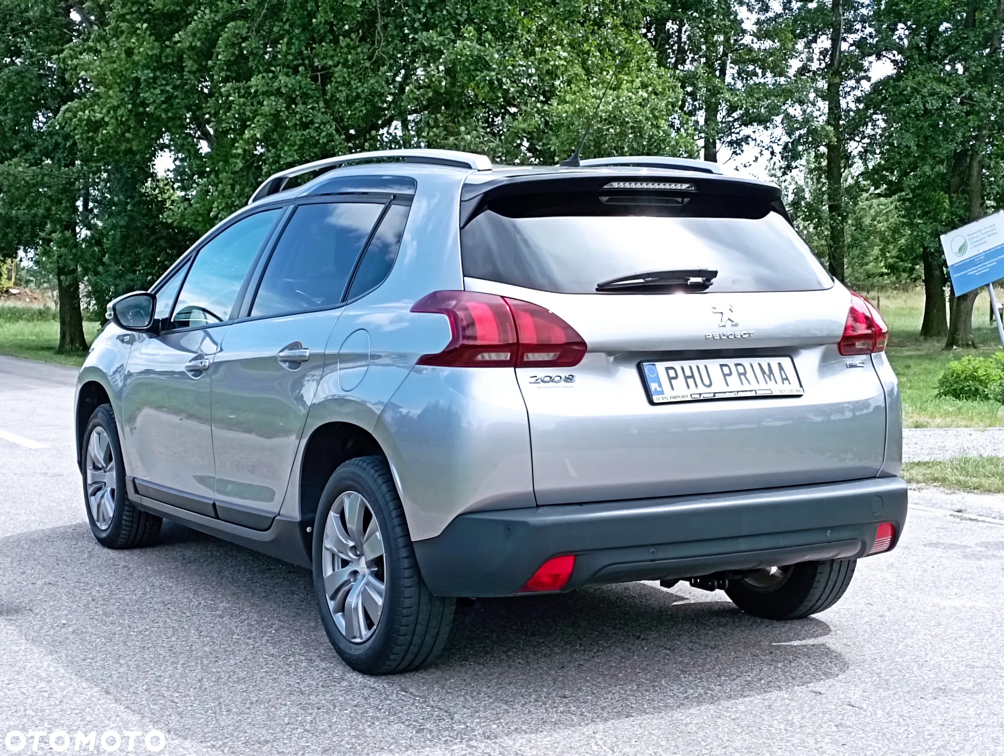 Peugeot 2008 - 10