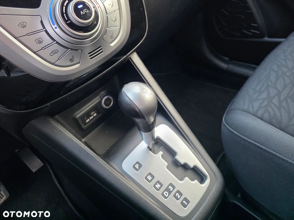 Hyundai ix20 1.6 Premium - 19