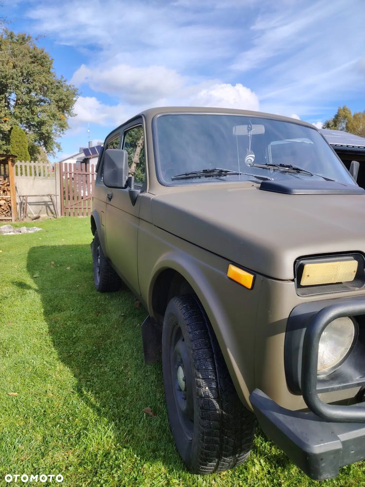 Lada Niva 1.7i - 8